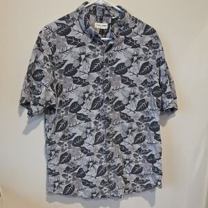 Men's Floral Button-Down Shirt in Black and Gray